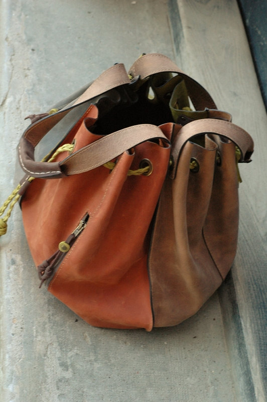 handmade leather woman handbag OVERSIZE LADYBUQ bag