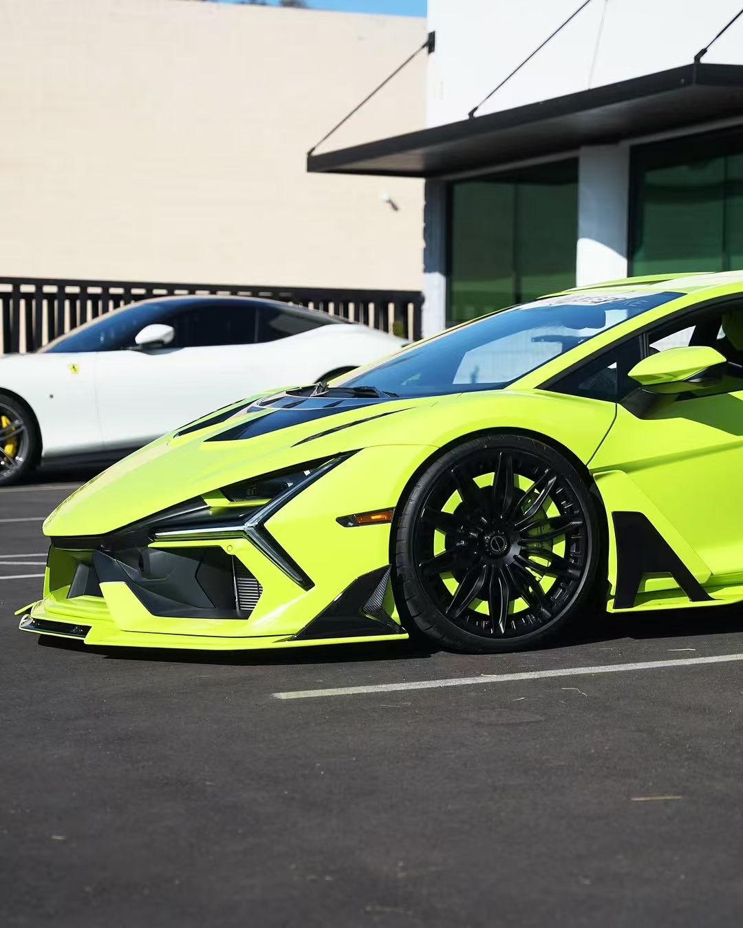Lamborghini Revuelto Custom Body Kits Carbon Fiber DUKE Style Custom Front Diffuser