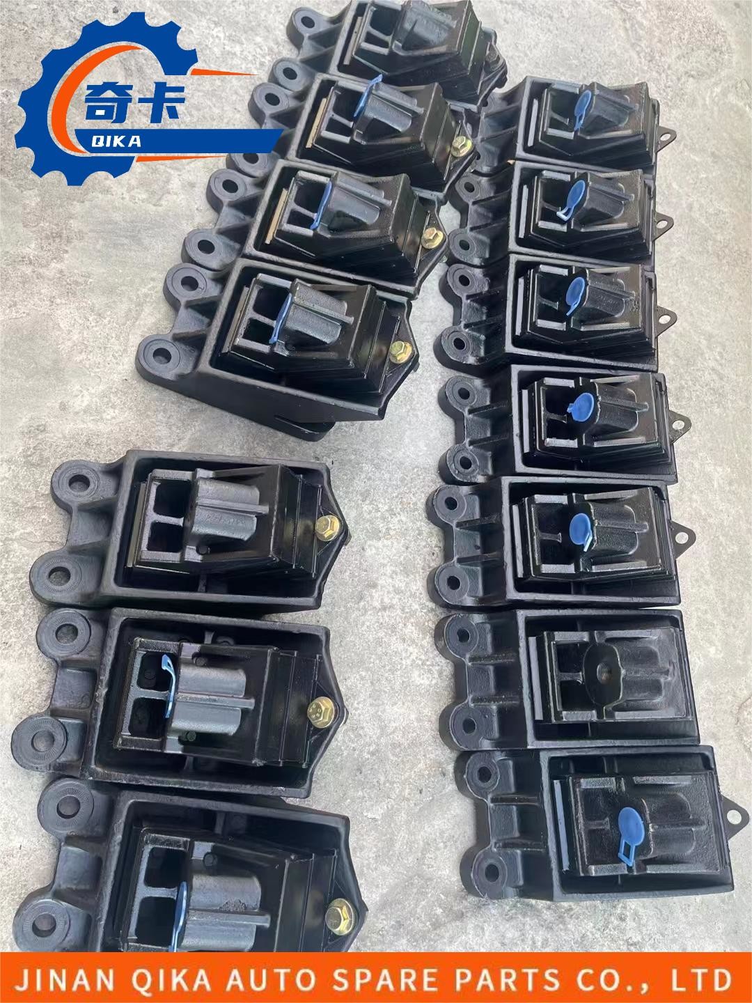 Steel Engine Front Support Howo Truck Spare Parts Wg9925590630