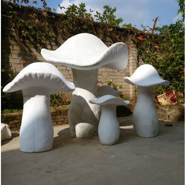 customize size fiberglass large mushroom model as decoration statue in garden /square / shop/ mall
