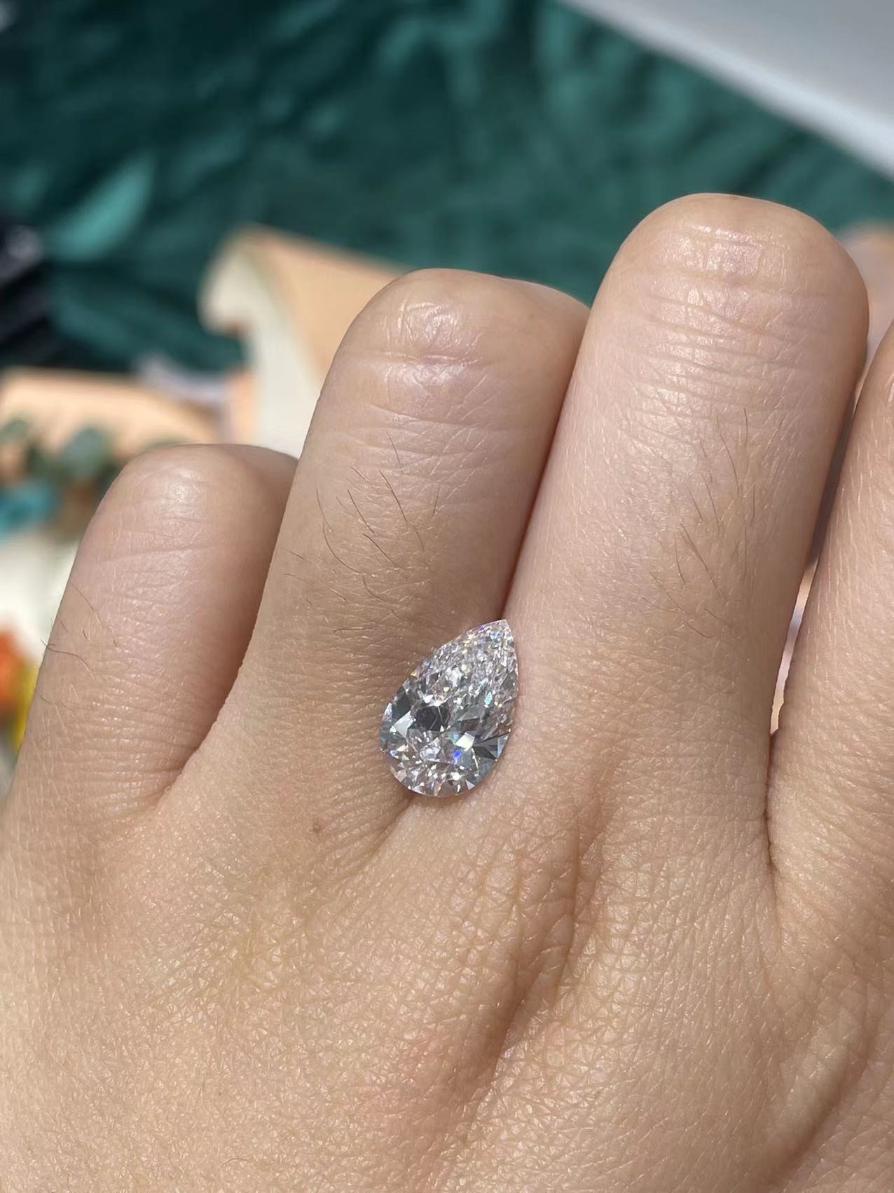 1-1.99Carat Pear Loose Diamond 10 Mohs Lab Engineered Diamonds
