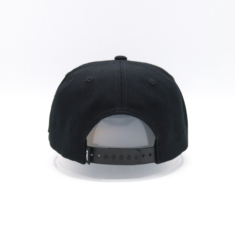 100% Cotton Flat Visor Snapback Hats Rubber Patch Black Constructed Cap