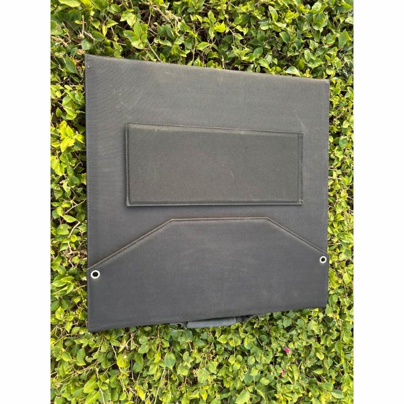 Monocrystalline Cell Solar Folding Bag with 2 USB Ports and Compact Folded Size of 400*358*40 Mm