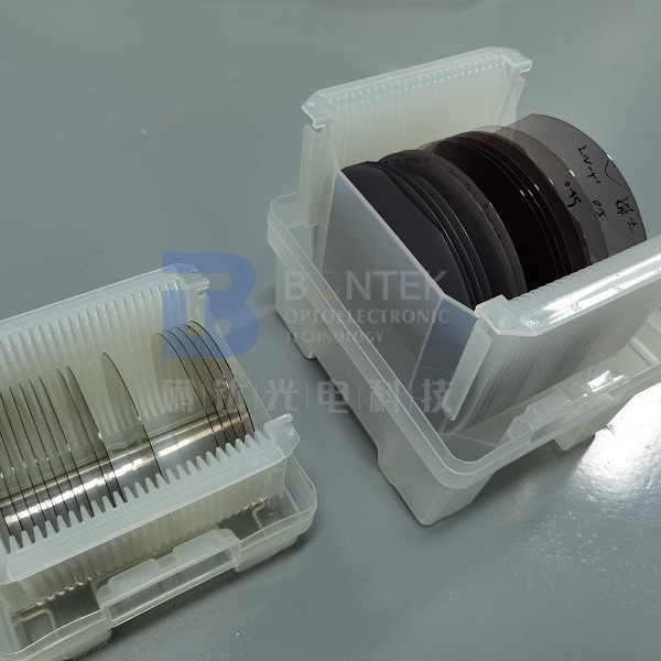 Black Pyroelectric Free LiNbO3 Wafer 8 Inch 128Y-cut SAW IDT Application