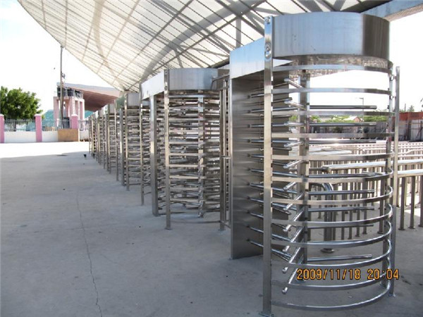 Remote Control Revolving Full Height Turnstile Barrier With Three Door