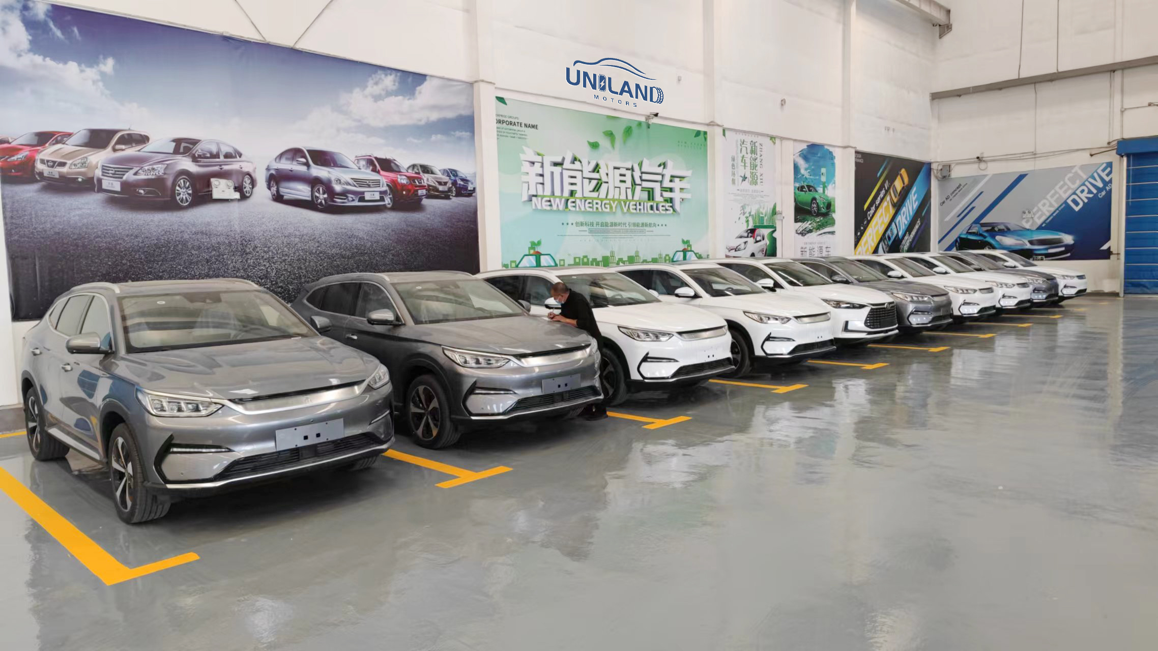 High Speed SUV BYD YUAN PLUS Electric Vehicle with 5 Seats and Maximum Torque of Motor 430 N.m 4455 x 1875 x 1615mm