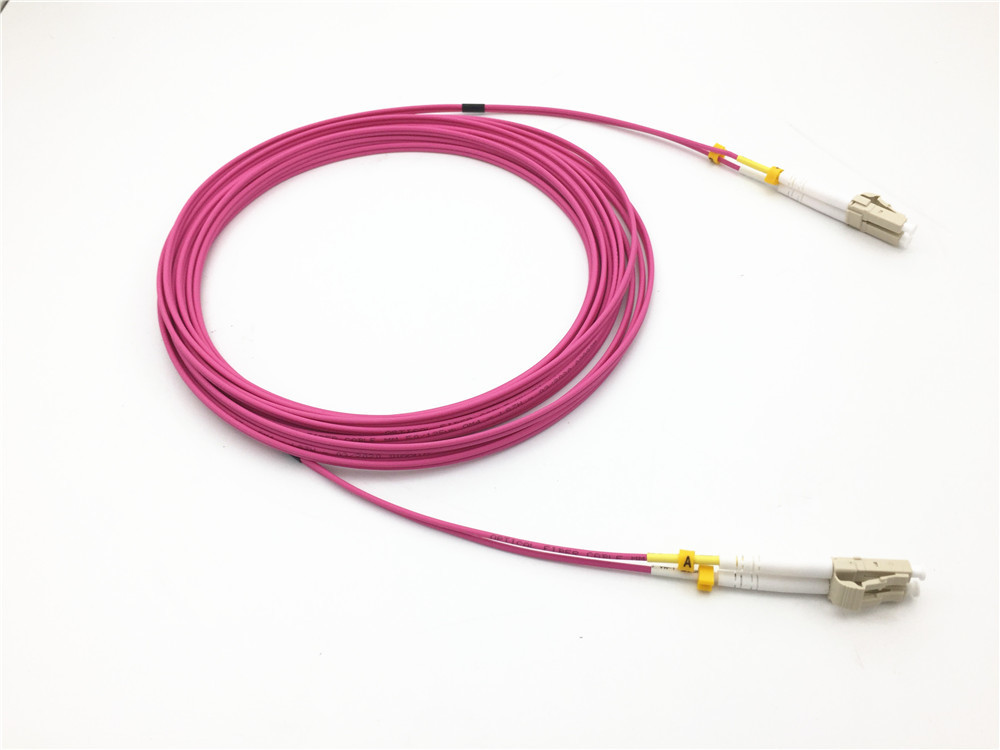 Multimode OM4 Duplex 3m 5m 7m PVC Lc Lc Fiber Patch Cord