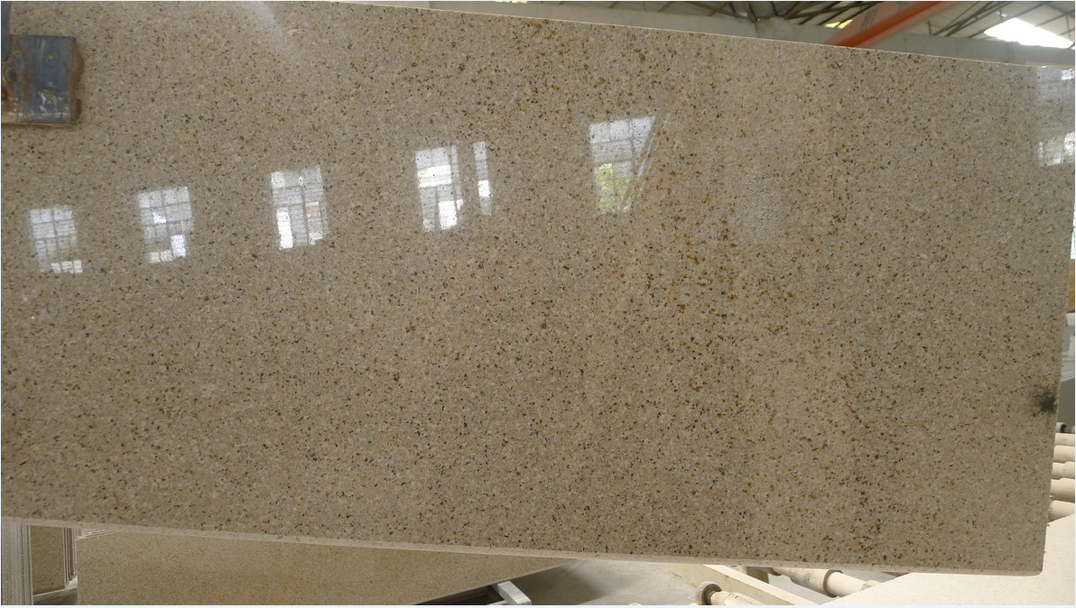 image.png Yellow Granite Stone Tiles 2700kg / M³ Granite Density 20 / 30mm Thick