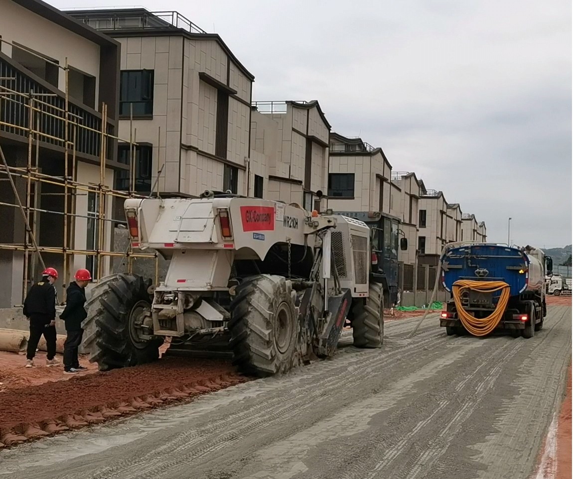 Liquefied Road Soil Stabilizer Rammed Earth Wall Solidification Agent