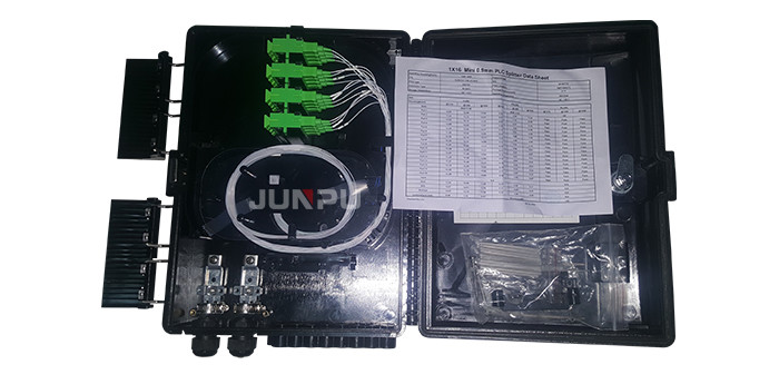 Outdoor / Indoor 16 Port Optical Fiber Distribution Box 1x16 SC APC Optical Adapter