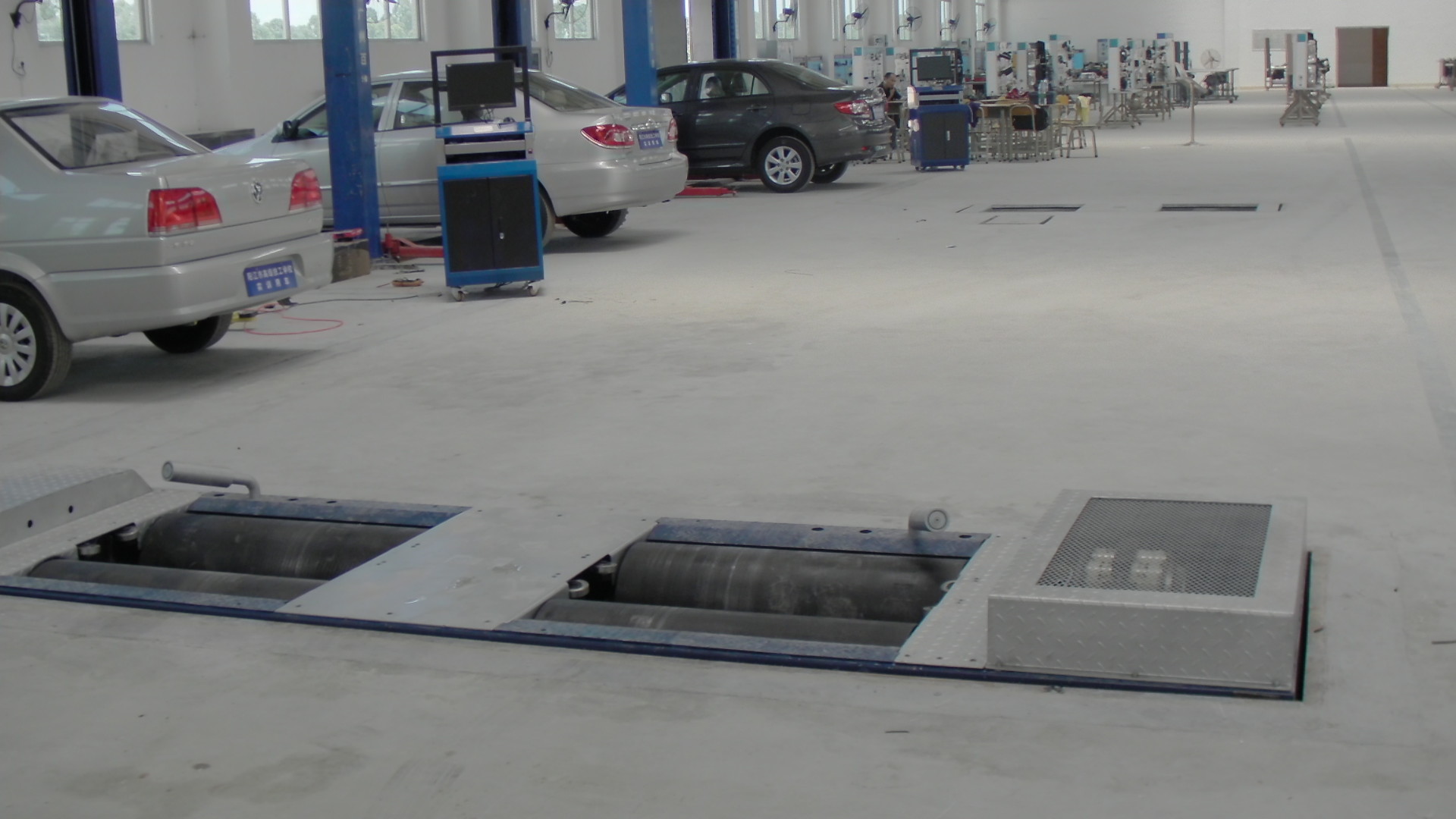 (CT-JXB) Model CT-JXB 4000kg Vehicle Test Line Fully Automatic Automobile Teaching Test Line