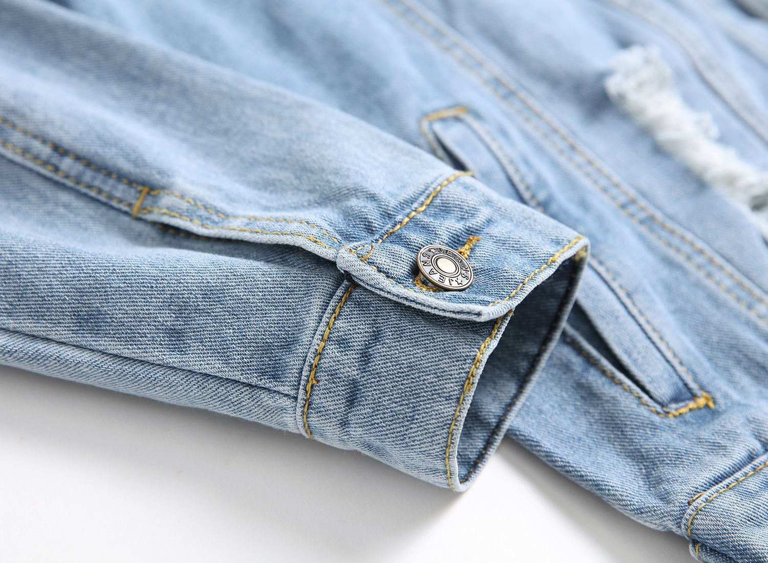 Fashion Designer Casual Polyester Cotton Utility Lapel Button Slim Fit Mens Outdoor Streetwear Hole Denim Jacket