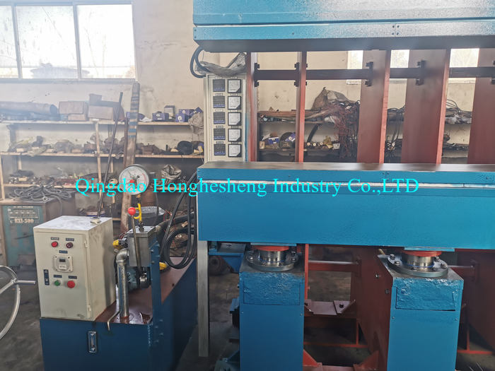New design tyre tread regrooving machine/ Double-C type vulcanizing press with CE,ISO, certifications