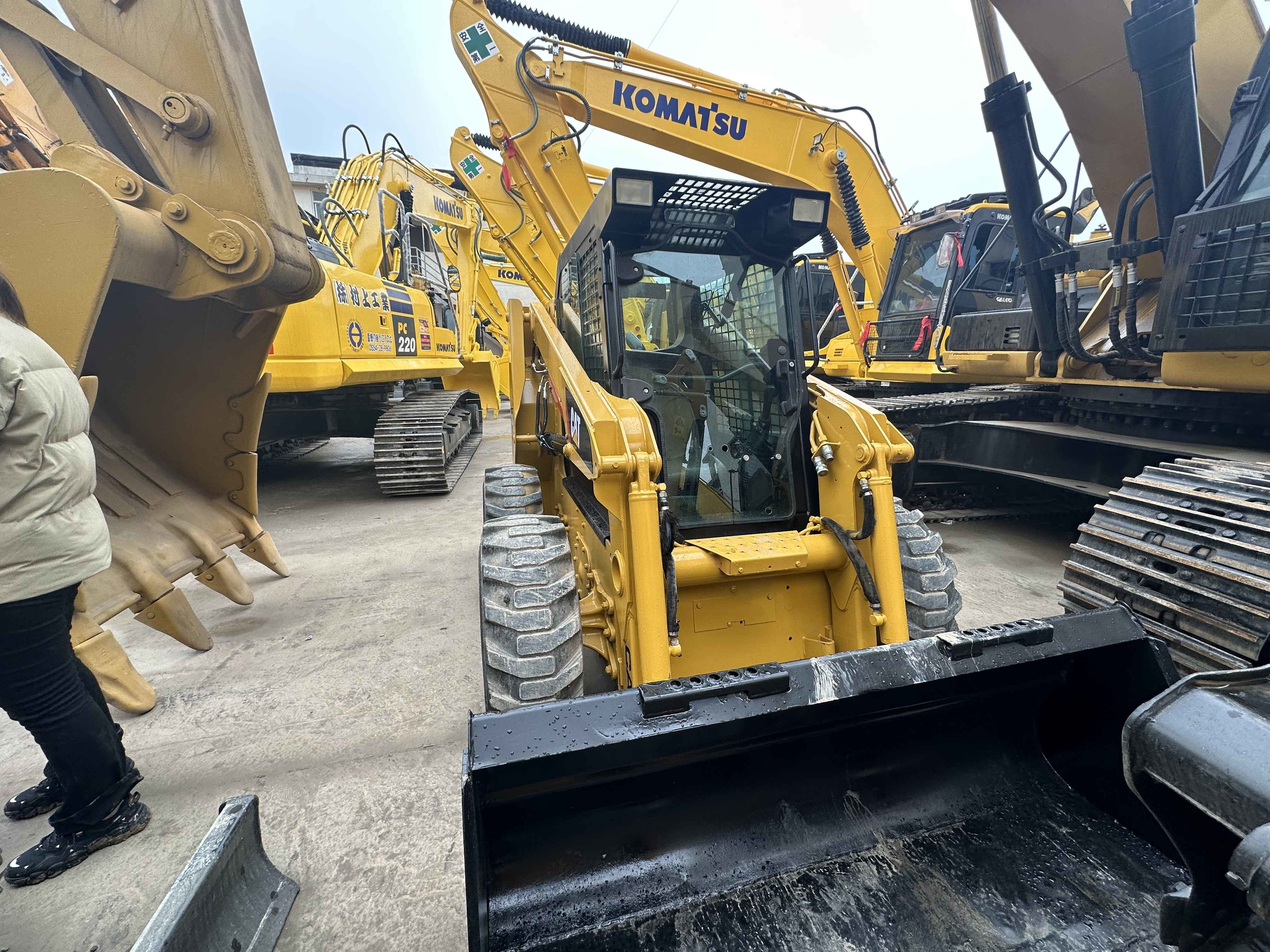 Caterpillar CAT 246D Used Skid Steer Loader Equipment 4.5 Ton Original