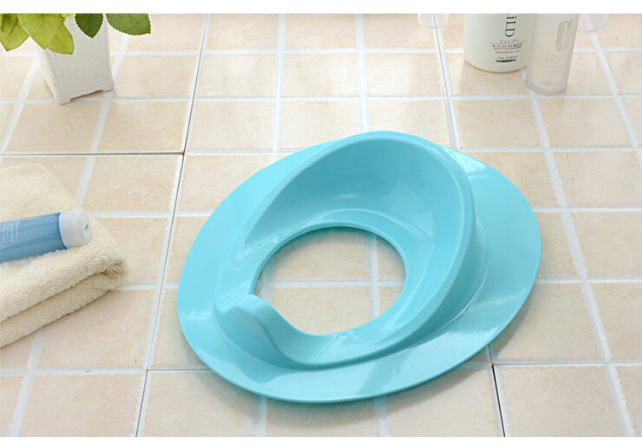 Sturdy Material Childrens Potty Seats Kids Toilet Seat Non Slip