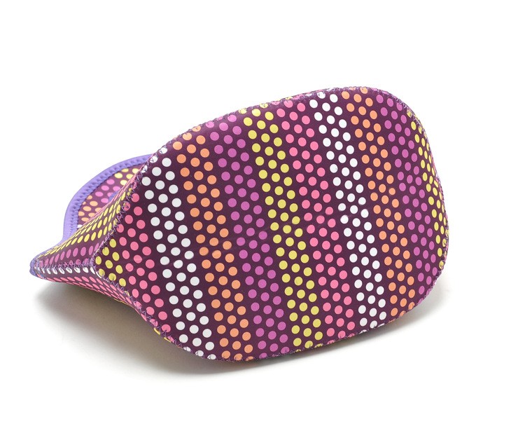 Manufacturers produce customized lunch bags for convenient transportation and good storage