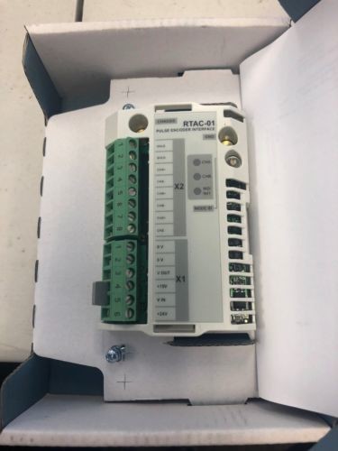 TB842 3BSE022464R1 new original, has a connector for fiber optic connections and a connection to the interface modul.