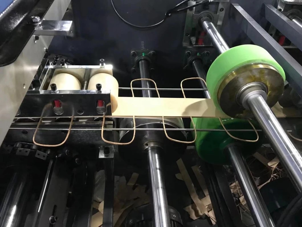 High Speed Kraft Paper Bag Making Machine 300 pcs/min , Twisted Paper Rope Handle Making Machine