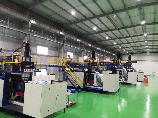 Extrusion 2000L 4 Layers HDPE Water Tank Blow Molding Equipment Manufacturers