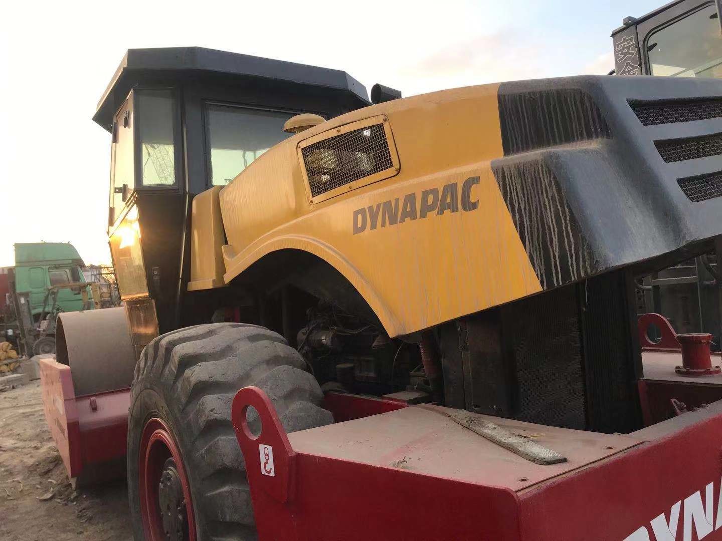 Used Road Roller Dynapac CA302D Single Drum Roller In Good Condition