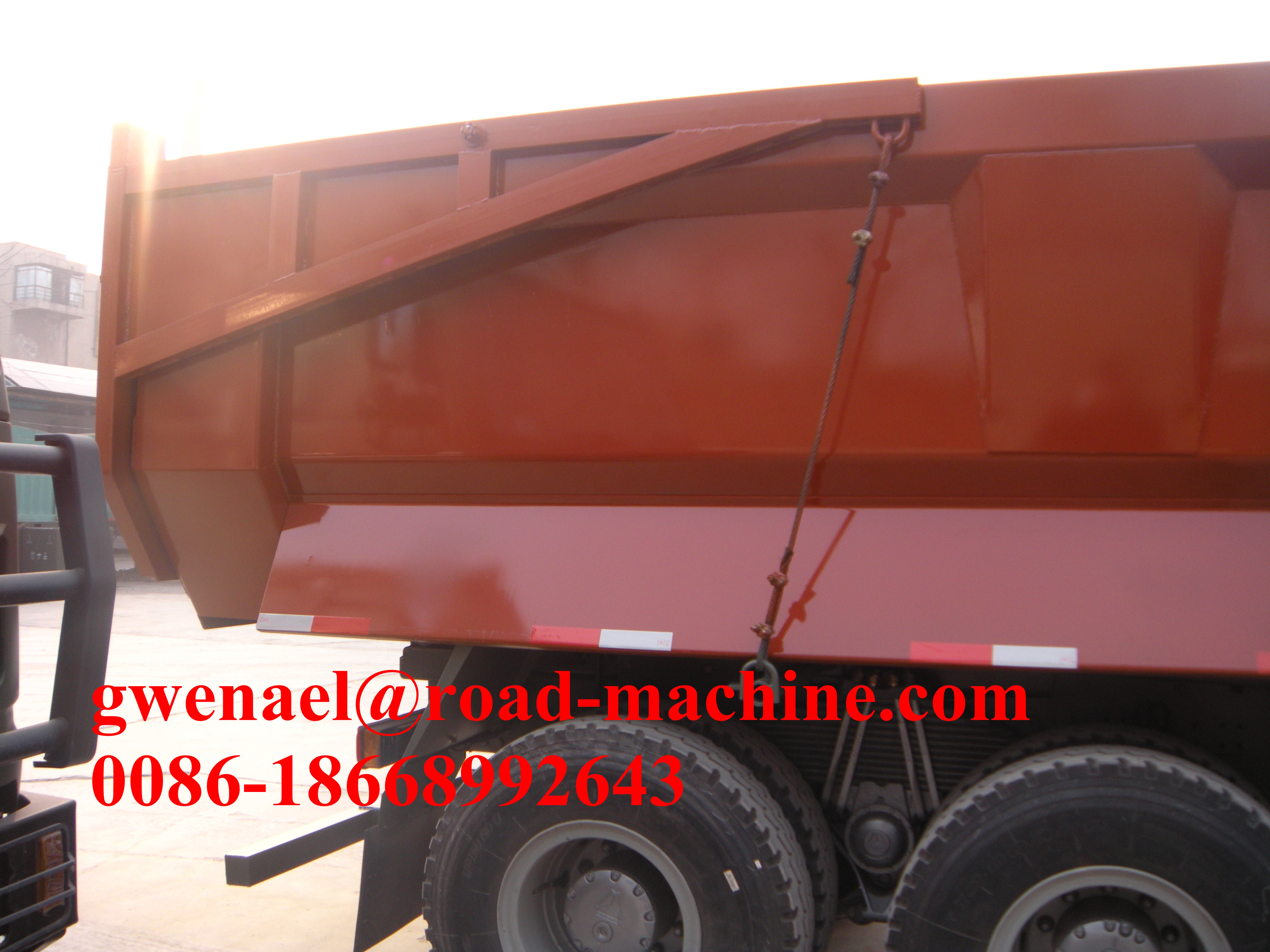 4 x 2 Sinotruk Heavy Duty Dump Truck Howo Dump Truck Euro 2/3 20T
