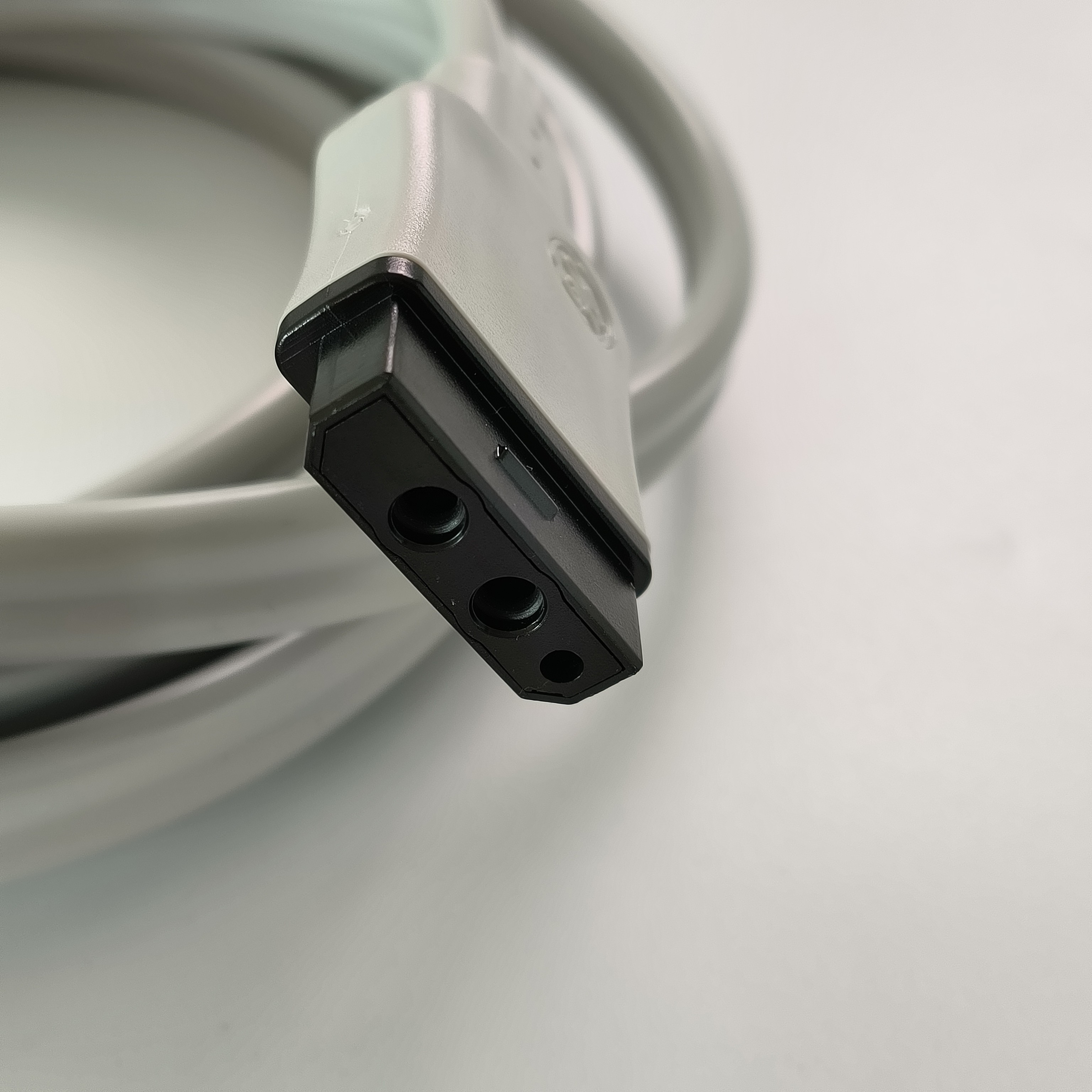 GE Original Imported Blood Pressure Cuff Middle Plug-In Connector REF: 205823-002