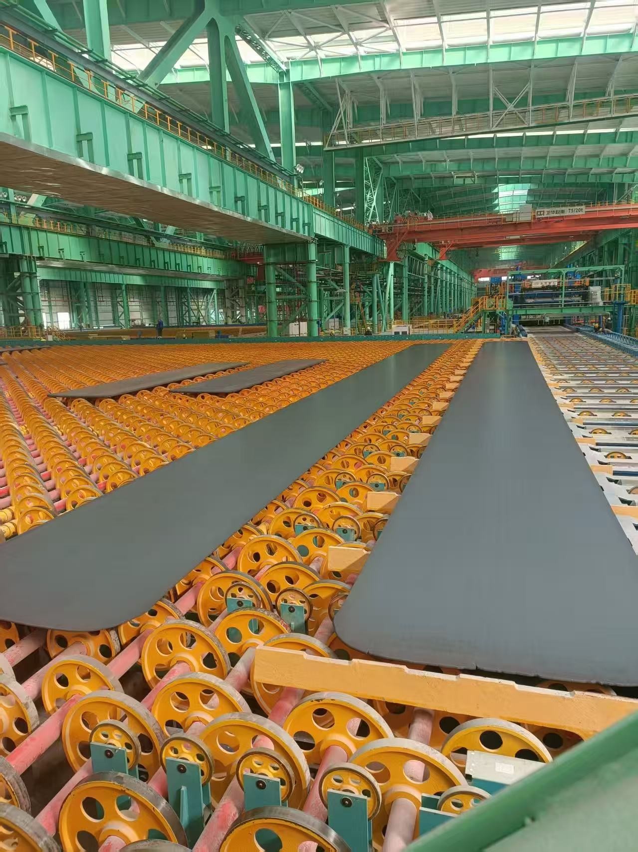 Hot Rolled Forged Medium & Heavy Steel Plate