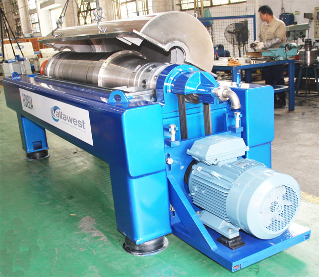 Horizontal Separating Crude Palm Oil Decanter Centrifuge For Beverage Technology
