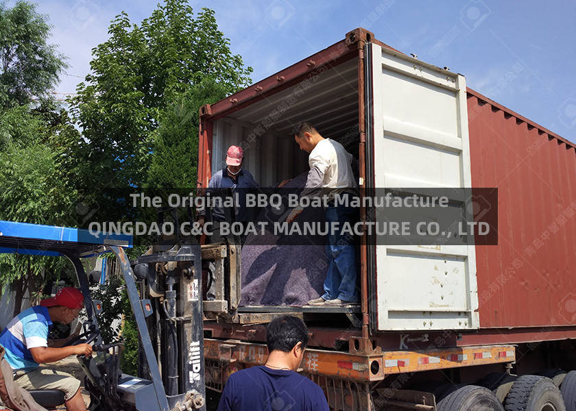 25cm Depth Safe Drive Gasoline Outboard FRP BBQ Boat
