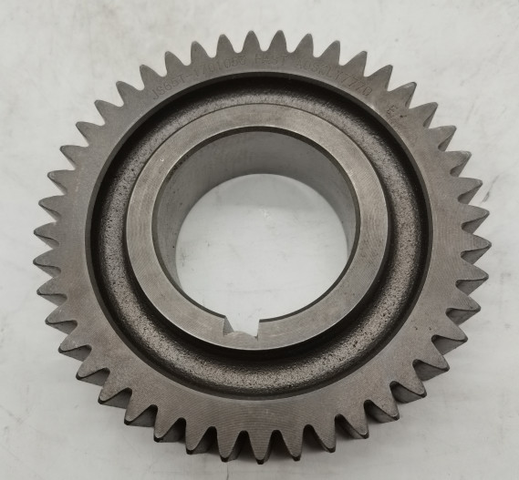 Fast gearbox intermediate shaft overspeed gear intermediate shaft third gear JS85T-1701053 Z44