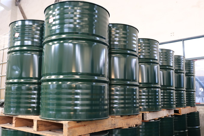 High TG Suitable For Vacuum Casting Liquid Epoxy Resin Electric Insulators Transformer