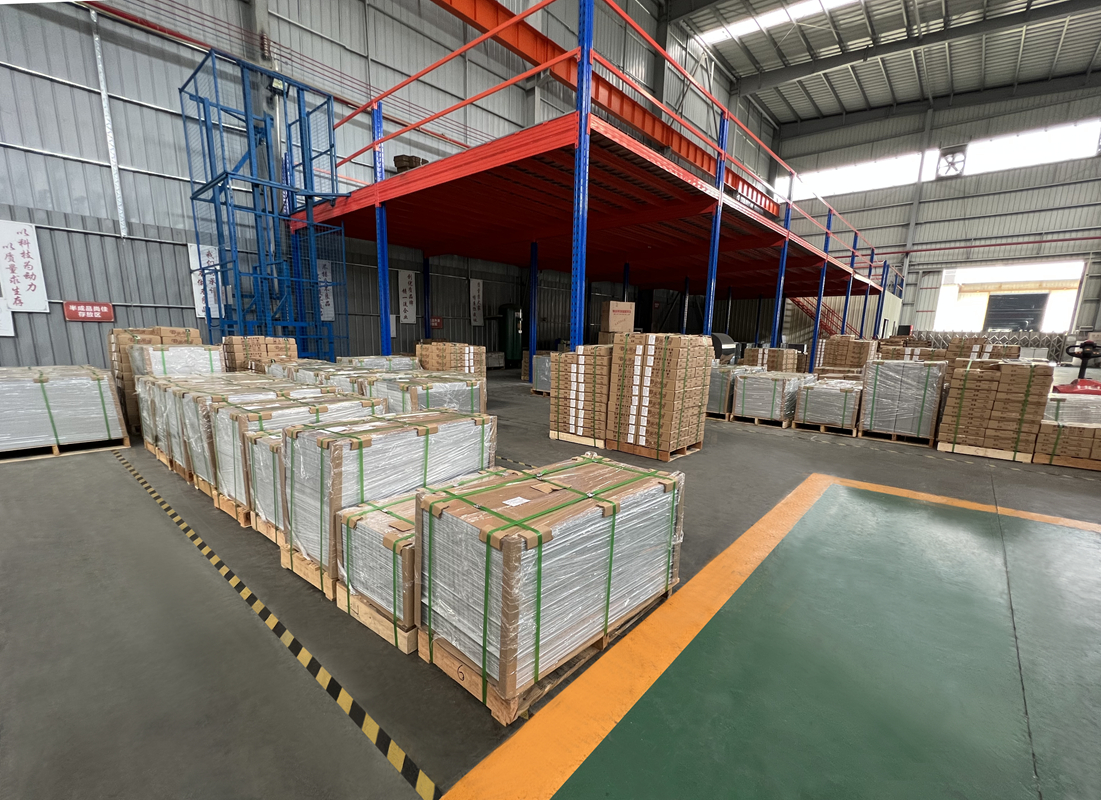 package-img