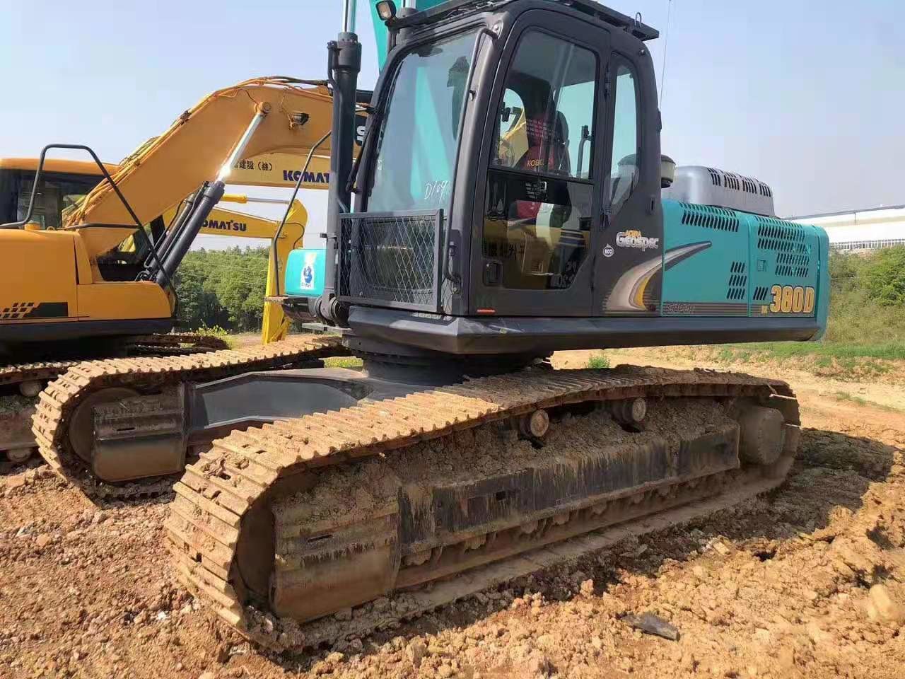Six Cylinder Turbocharged 38T SK380D Used Kobelco Excavator
