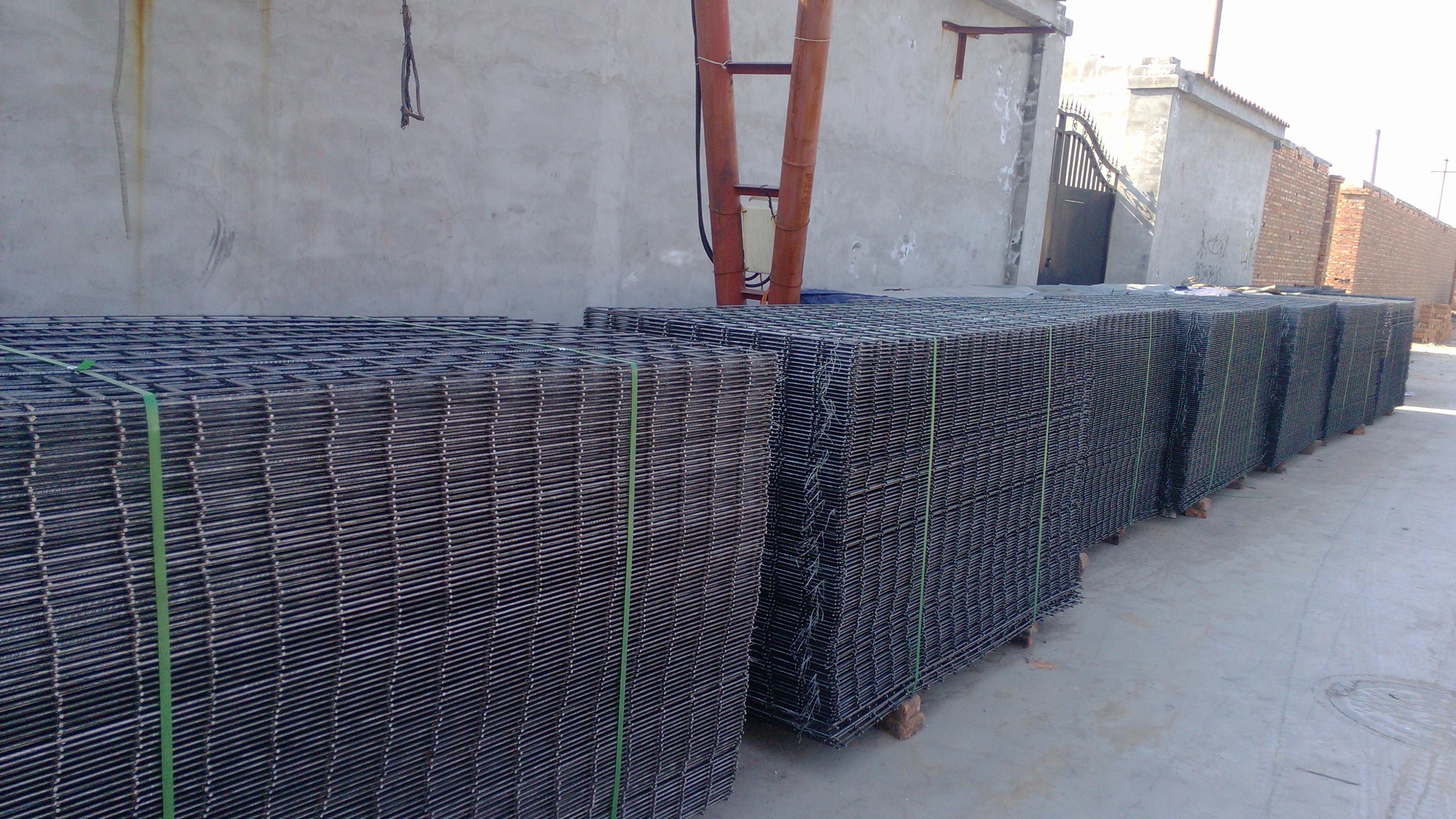 A393 Rectangular Hole Concrete Reinforcing-HCR001