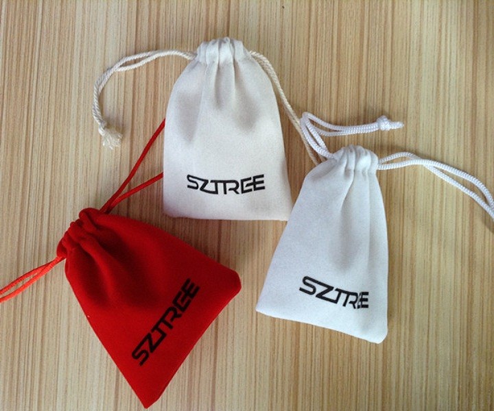 Custom Logo Cosmetic Jewelry Washable Velvet Drawstring Bag