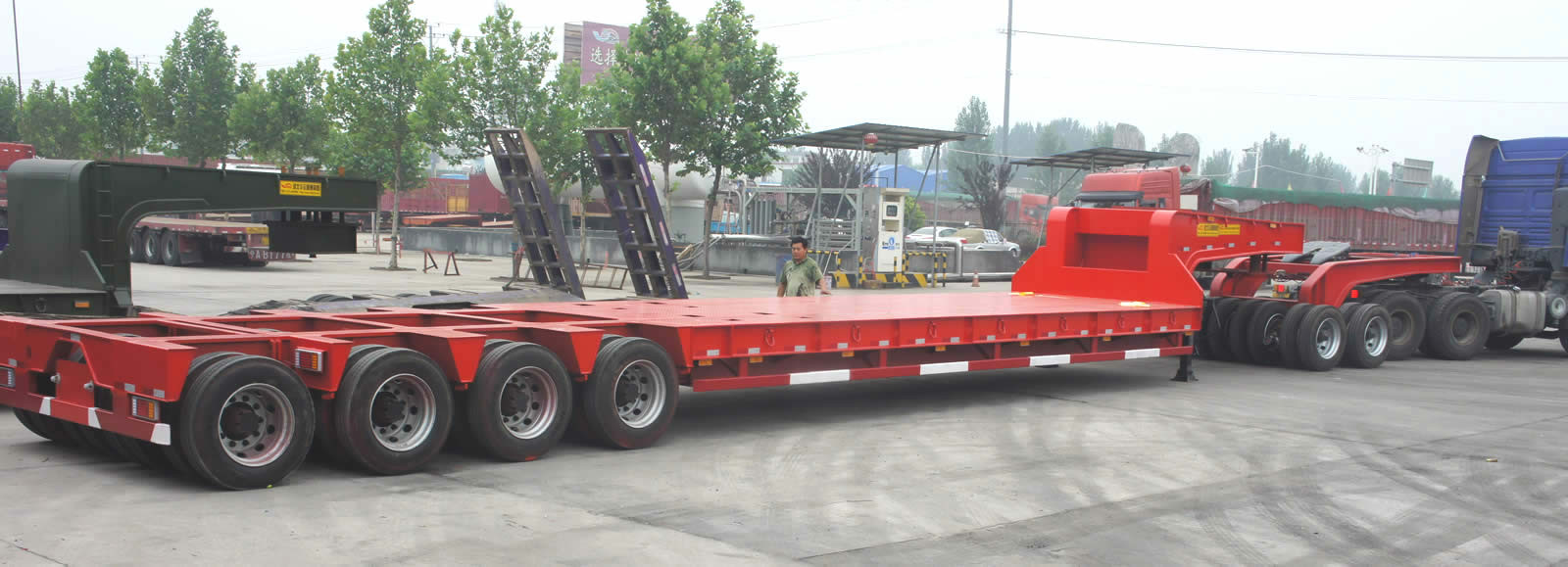 120 / 100 Tons Heavy Equipment Trailers 3 Lines 6 Axles Mechanical Ladder
