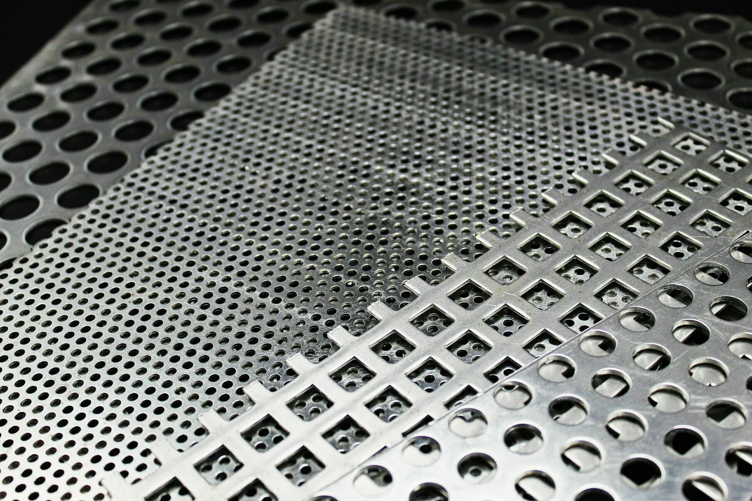 Custom Design Round Triangle Hole Aluminum Stainless Steel Perforated Sheet For Decorative Mesh