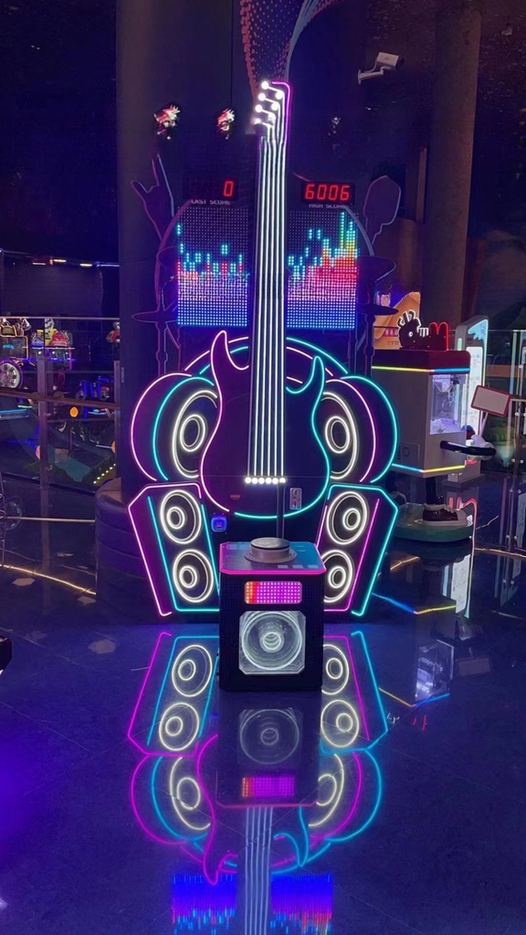 Entertainment Attractive Design Crazy Guitar Game Machine Coin Operated