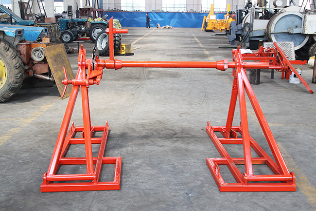 Red Overhead Line Stringing Tools Mechanical Drum Elevators Drum Hole 76mm