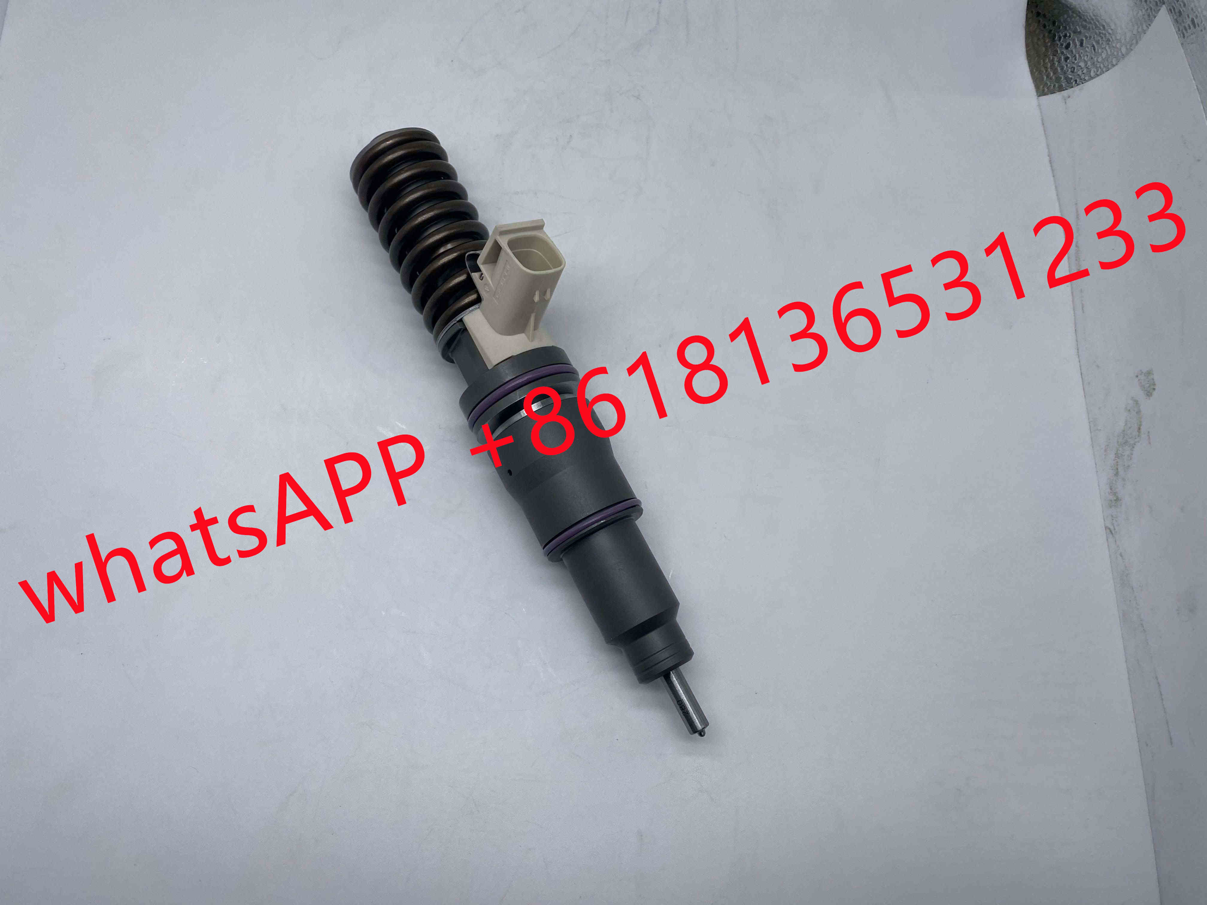 Top Quality Fuel Injector 85003109 20582430 20977565 21106375 21244717 21451295 21543203 For VOLVO