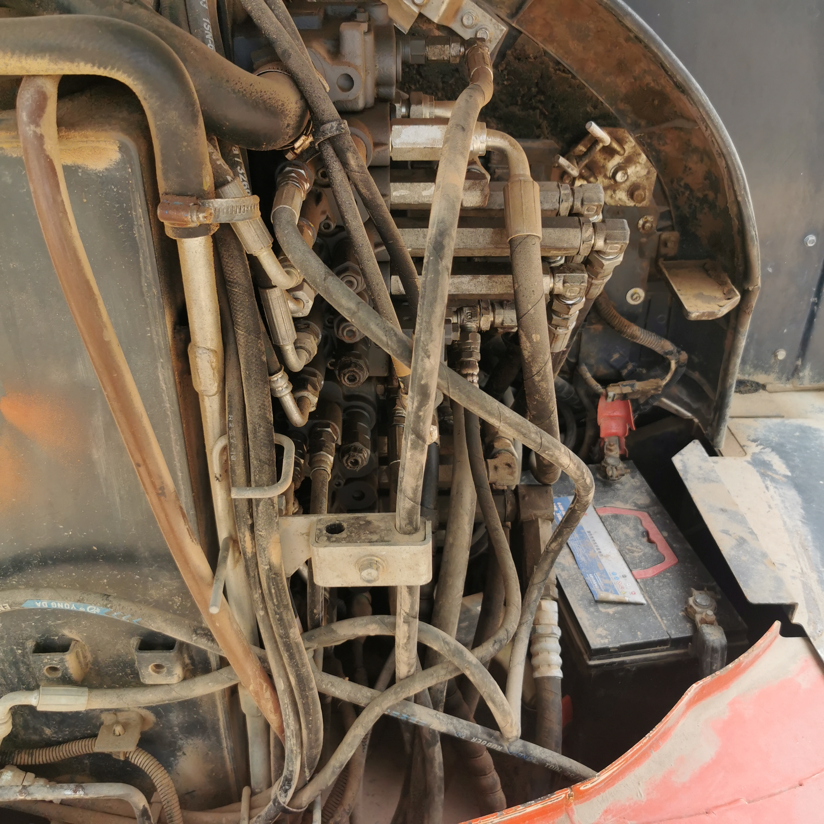 Kubota KX165 Excavators with Original Hydraulic Pump and Low Working Hours from Japan
