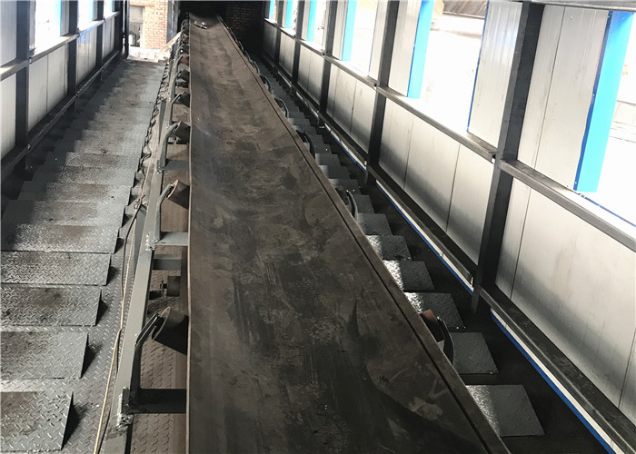 50M Length 650TPH Gangue General Belt Conveyor With Loader