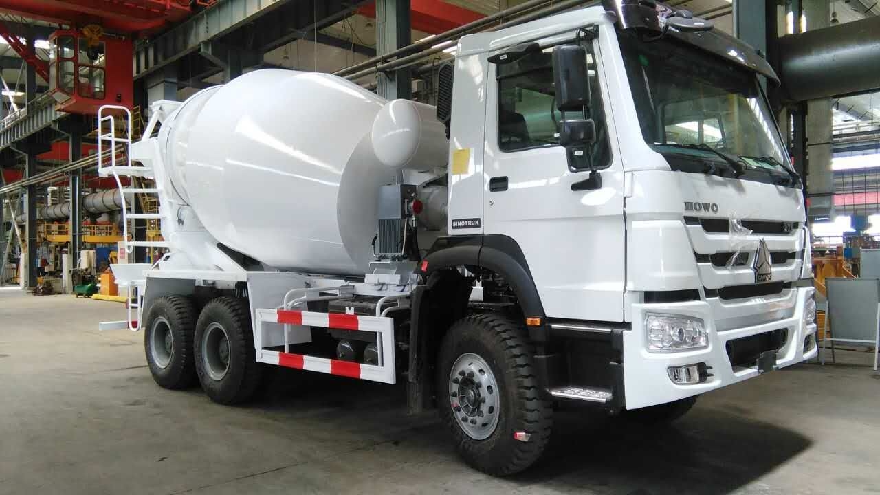 SINOTRUK HOWO 6x4 concrete mixer truck, red, 299hp, 336hp, 371hp, 380hp