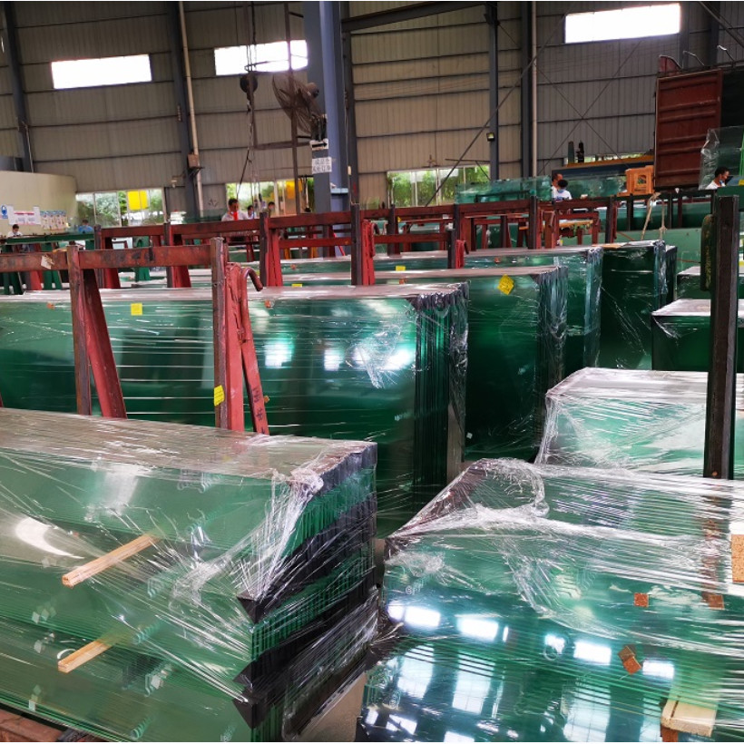 Customized Flat Shower Tempered Glass , 4-12mm Curved Shower Glass
