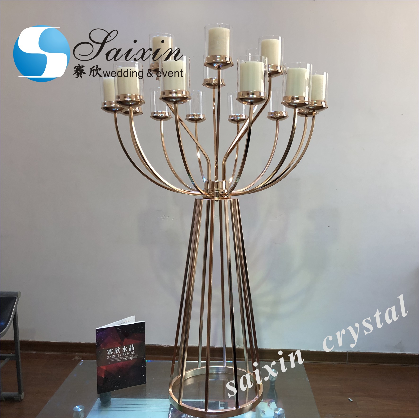 Wedding Gold Metal Stands For Centerpieces Cylinder With Long Crystal 130cm