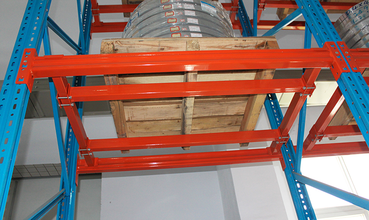 76*2.0mm Width Selective Pallet Rack for Heavy Duty Warehouse Space Optimization Needs