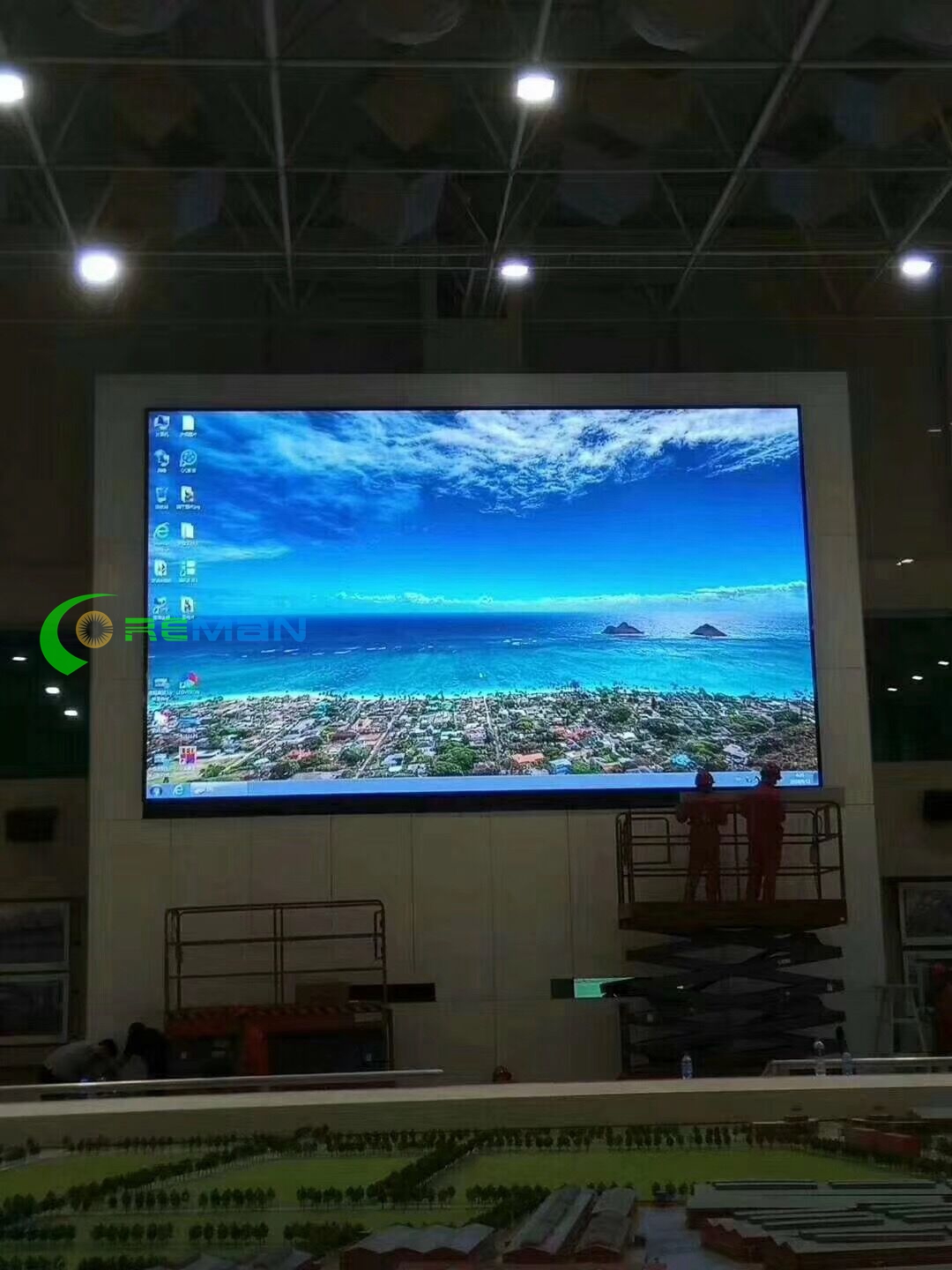 NEW 307.jpg