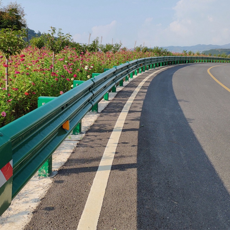 ISO 9001 W Beam Anti Collision Guardrail Galvanized Steel Highway Guardrail