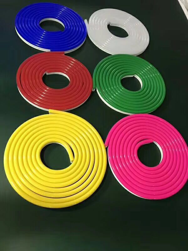 IP65 Outdoor Neon Flex RGB 24V 13X25mm Flexible Silicone Led Strip