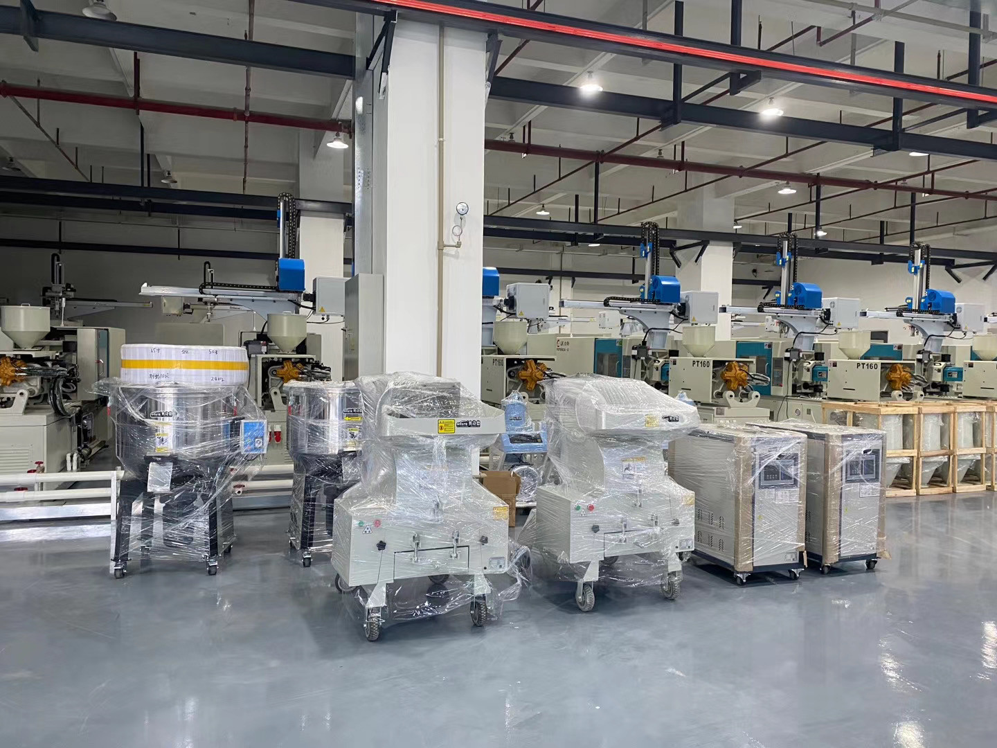 Central Fast-speed Gray Granulating Machine Pulverizer Granulator SKD-11 OG-10FS for large plastic defect Cuttings